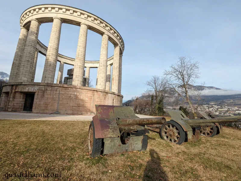 Canons and Mausoleum of Cesare Battisti