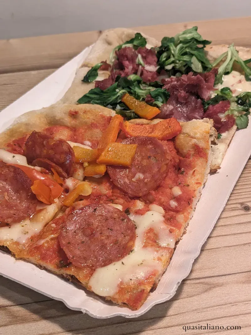 Picture of two slices of pizza from IBRIS